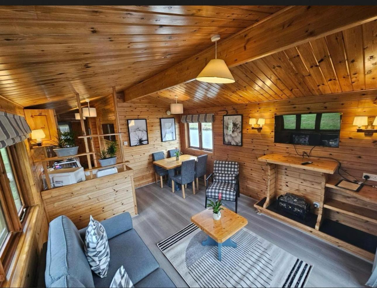 Hickling Broads Lodge Houseboat Stalham Eksteriør billede